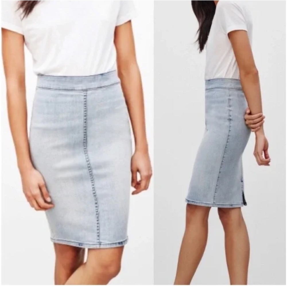 The Casting by Aritzia Denim Pencil Skirt Blue Stretch Cotton Back Zip - Sz 0